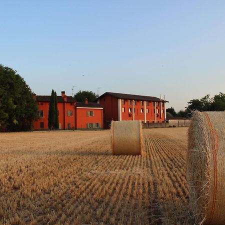 Agriturismo Fiorbello Montirone ภายนอก รูปภาพ