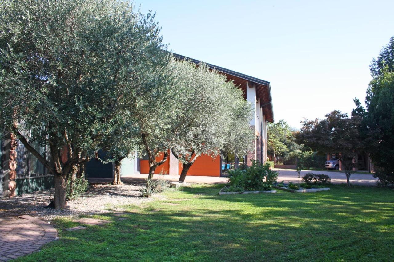 Agriturismo Fiorbello Montirone ภายนอก รูปภาพ