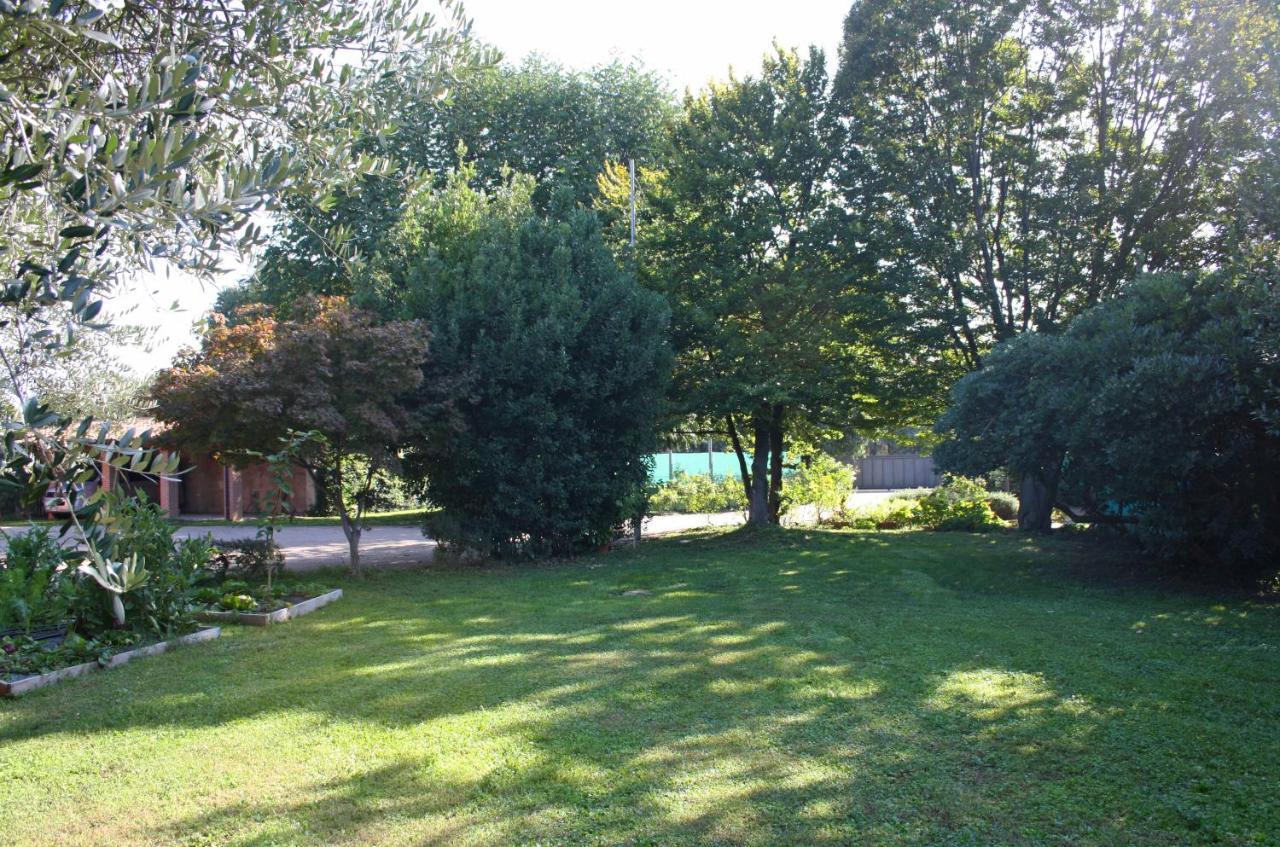 Agriturismo Fiorbello Montirone ภายนอก รูปภาพ